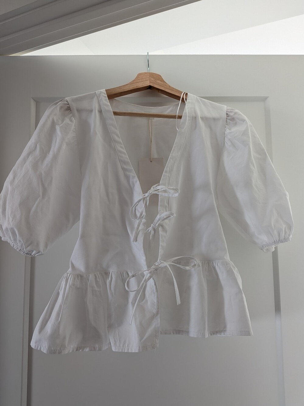 Zara - Tie-Shirt